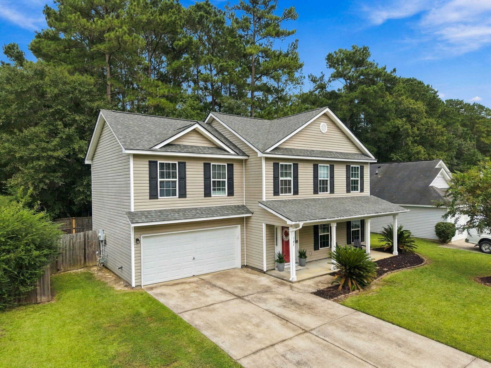 187 Blackstone Drive Photo 5