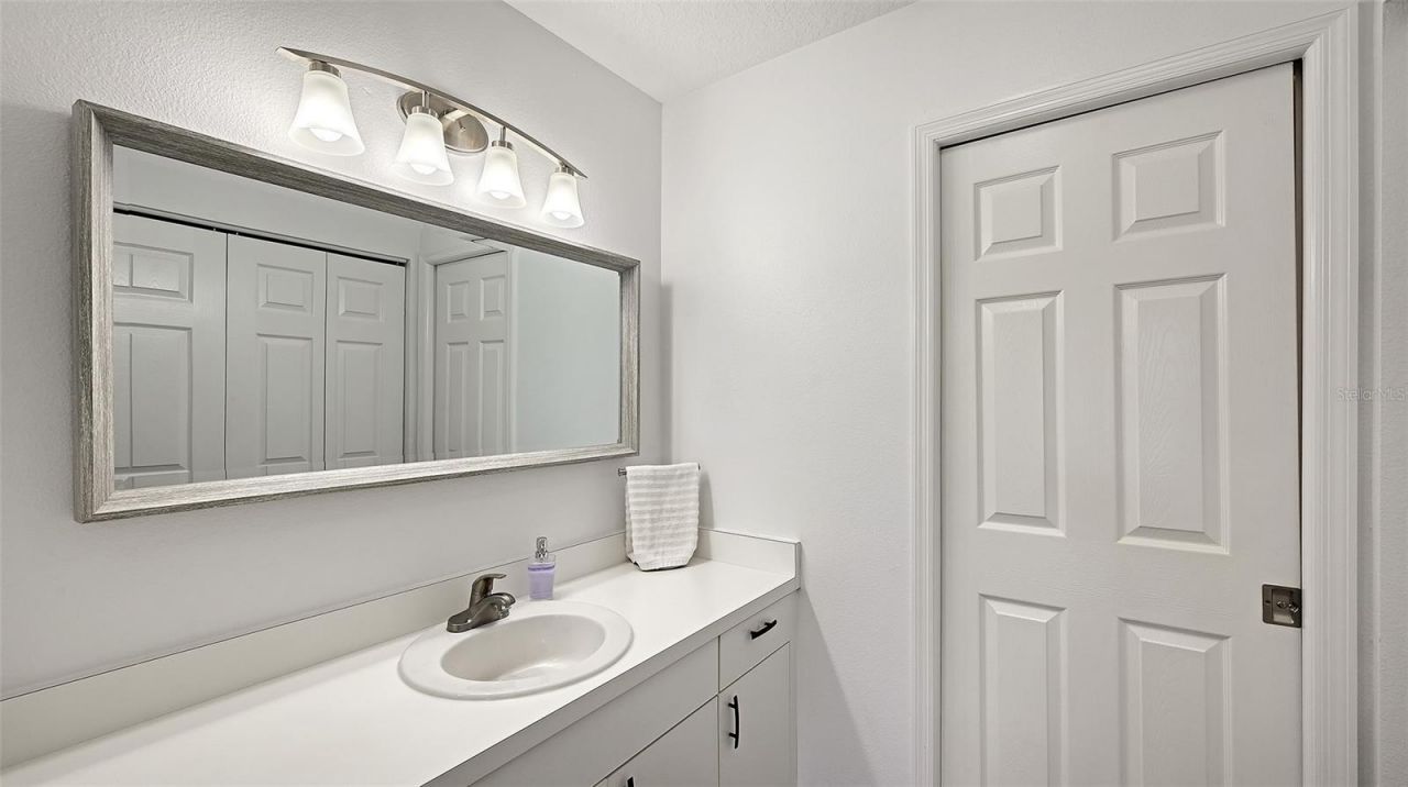 5469 Fair Oaks Street , Unit 5C, Bradenton, FL 34203 Photo