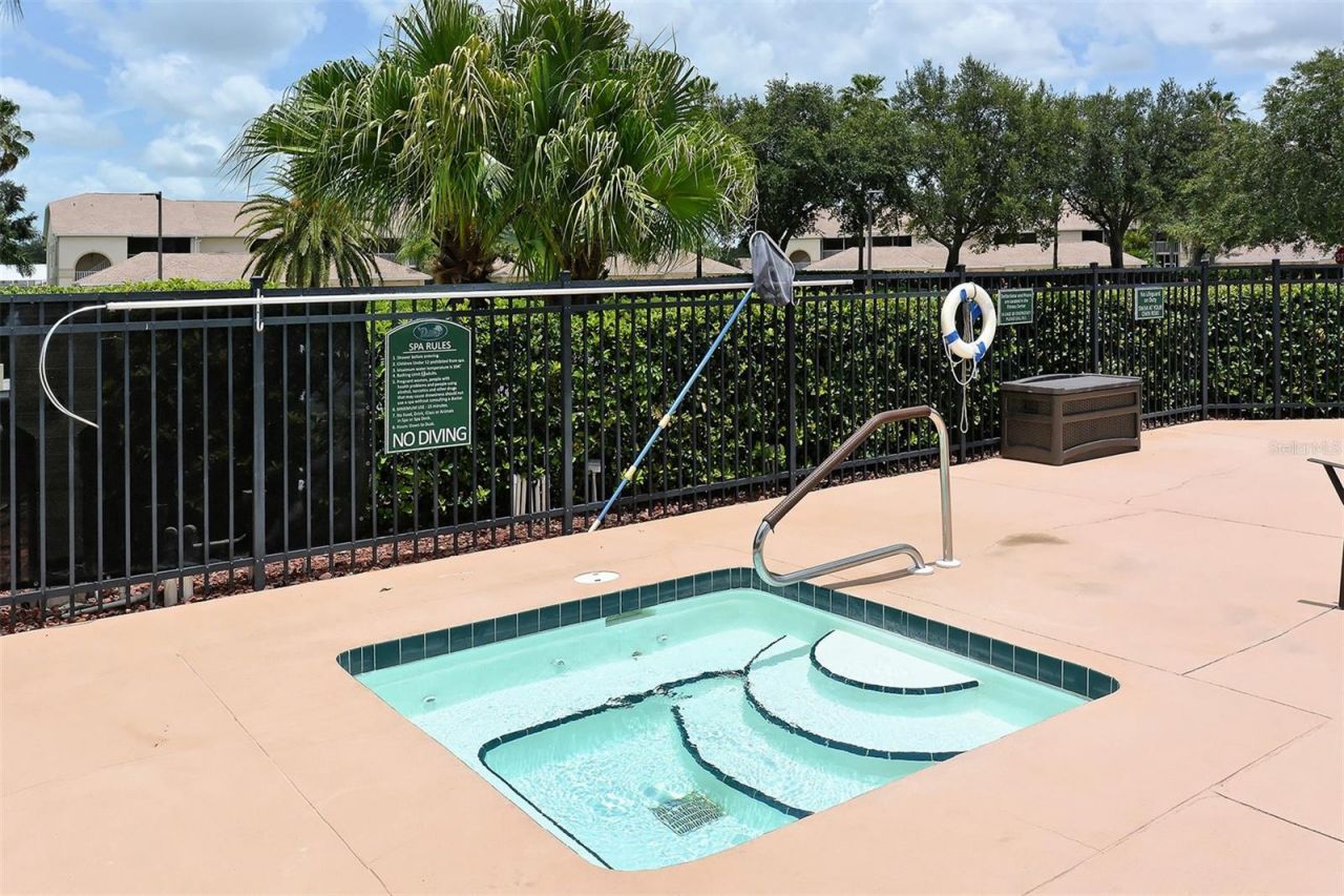 5469 Fair Oaks Street , Unit 5C, Bradenton, FL 34203 Photo