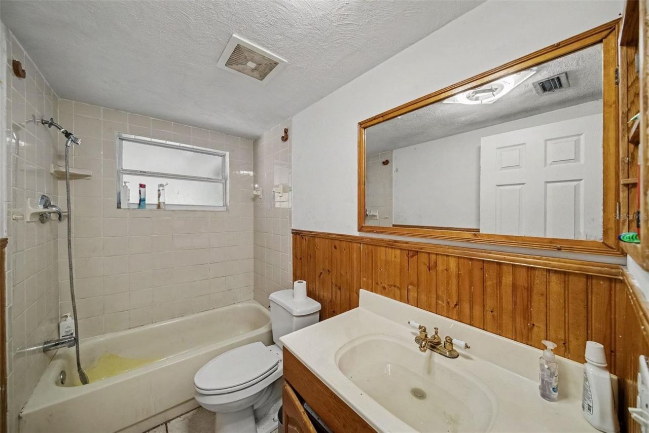 6249 Maplewood Drive , New Port Richey, FL 34653 Photo
