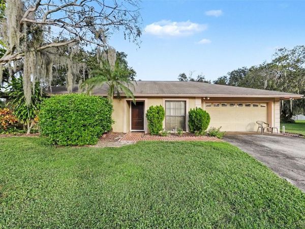 602 SPECK COURT , TAMPA, FL 33613