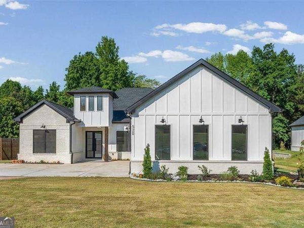 520 Rockbridge Road SW, Lilburn, GA 30047