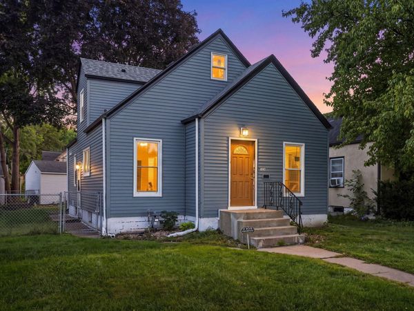 1828 Arlington Avenue E, Saint Paul, MN 55119