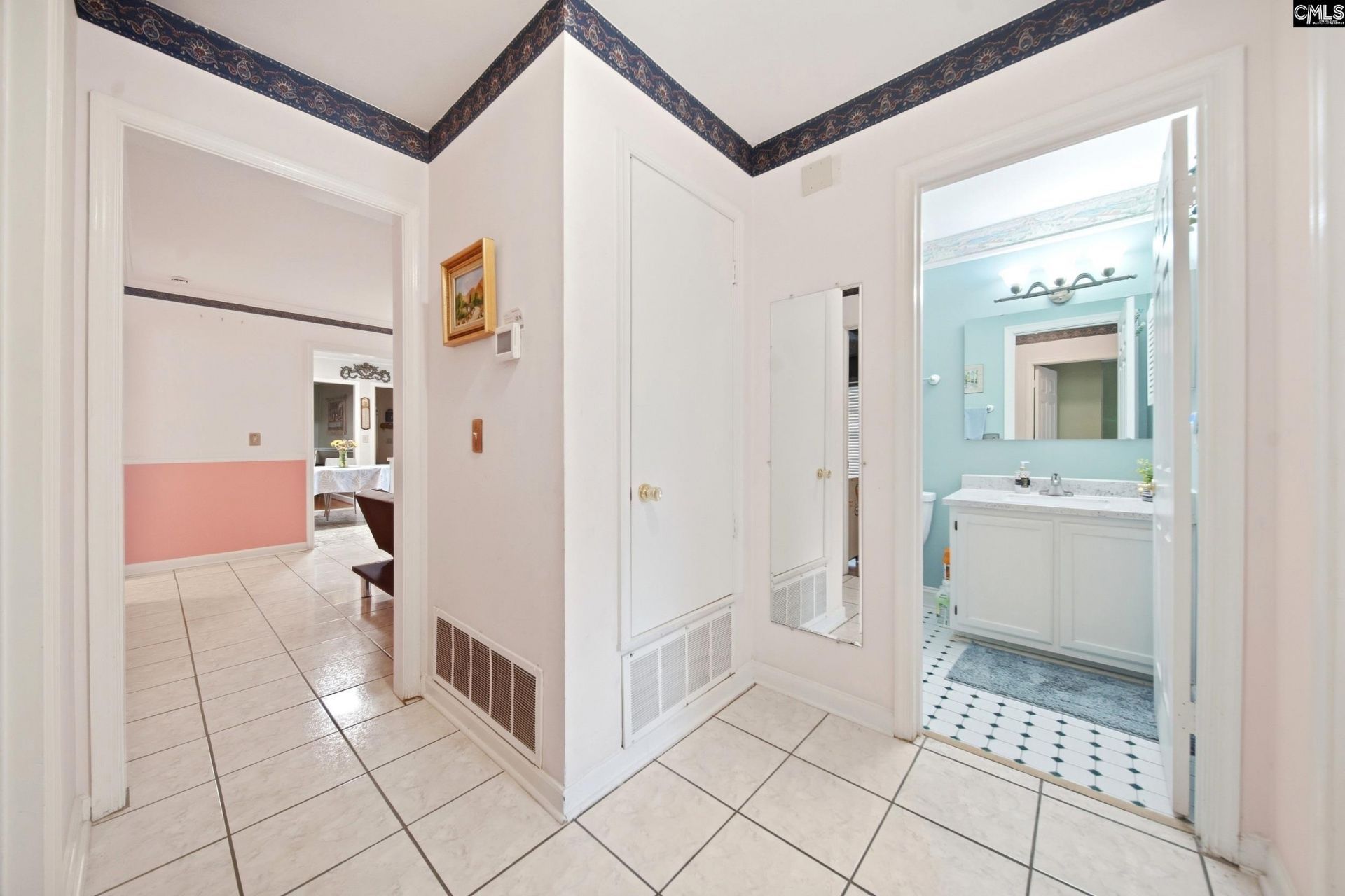 212 N. Chateau Drive  Photo 15