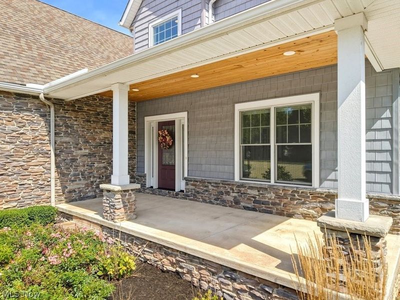 13461 Prescott Lane, Strongsville, OH 44136 Photo 2