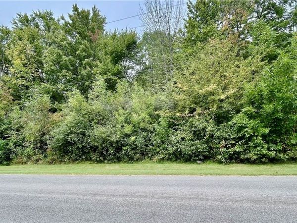 1901 Morning Star Drive, Roaming Shores, OH 44084
