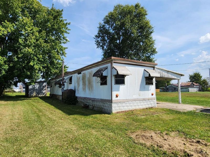 116 Maple Avenue, Winchester, OH 45697 Photo 2