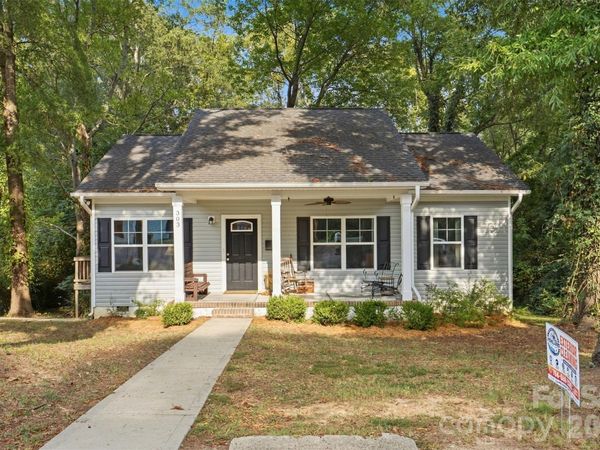303 S Mountain Street , Cherryville, NC 28021