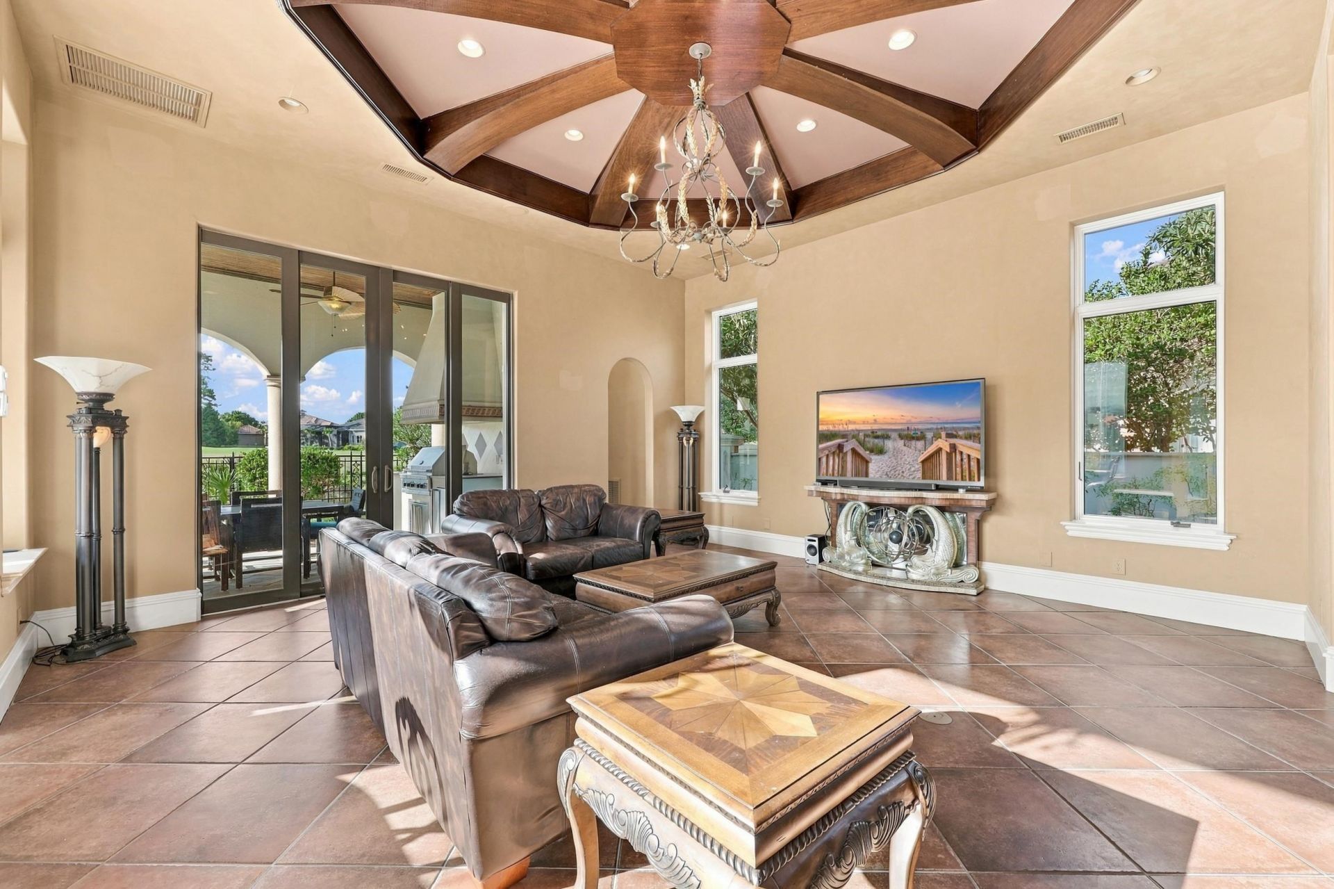 1549 Serena Dr.  Photo 15