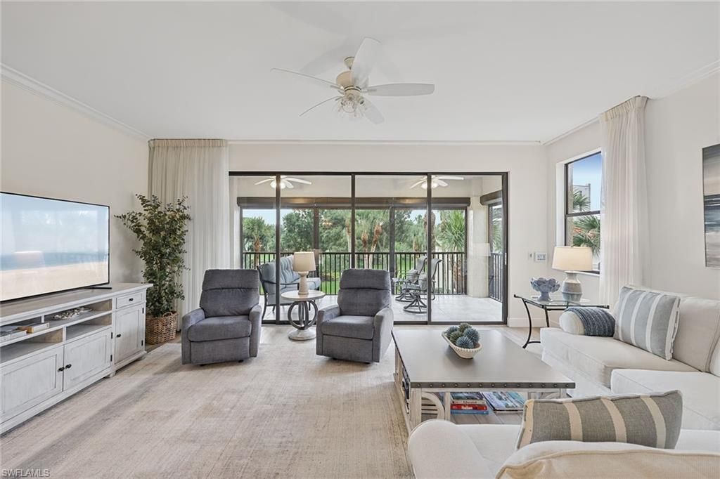 7024 Pelican Bay Blvd, Unit 201, Naples, FL 34108 Photo