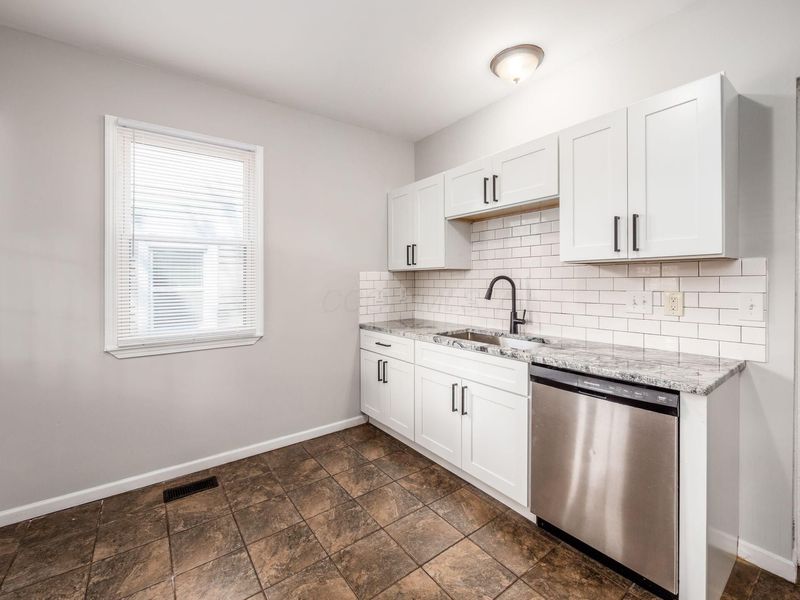 411-415 E 13th Avenue, Columbus, OH 43201 Photo 6