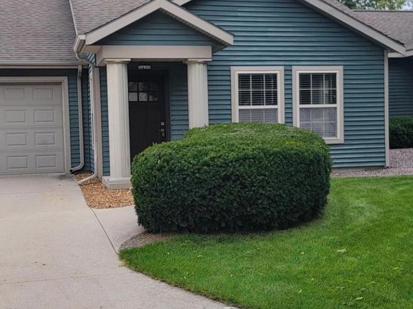 2422 Carmen AVENUE, Sheboygan, WI 53081