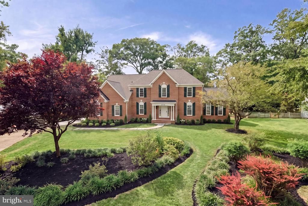 9020 Beatty Drive, Alexandria, VA 22308 Main Photo