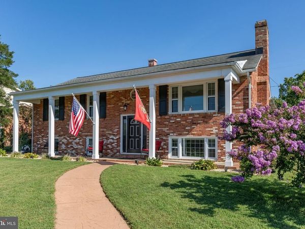 460 RIVERSIDE DRIVE, FREDERICKSBURG, VA 22401