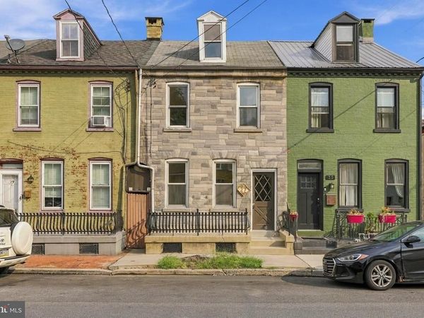 27 W NEW STREET , LANCASTER, PA 17603