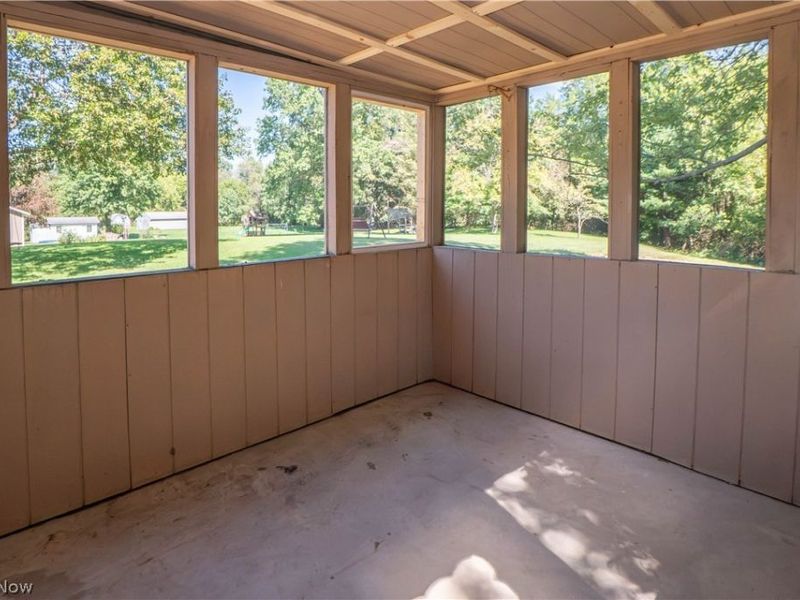 12800 Redwood Avenue NW, Uniontown, OH 44685 Photo 16