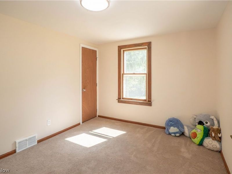 12800 Redwood Avenue NW, Uniontown, OH 44685 Photo 24