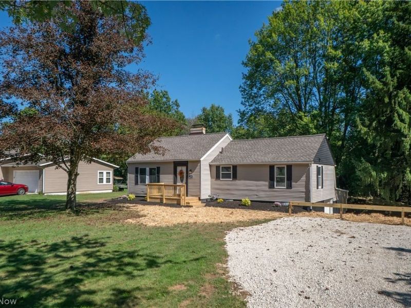 12800 Redwood Avenue NW, Uniontown, OH 44685 Photo 36