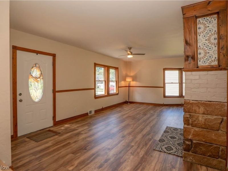 12800 Redwood Avenue NW, Uniontown, OH 44685 Photo 4
