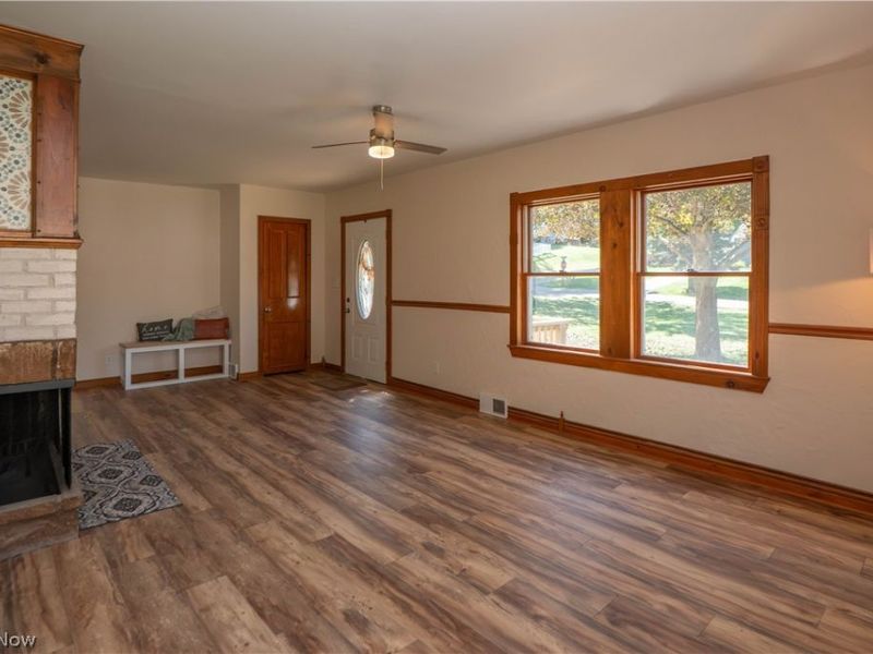 12800 Redwood Avenue NW, Uniontown, OH 44685 Photo 5