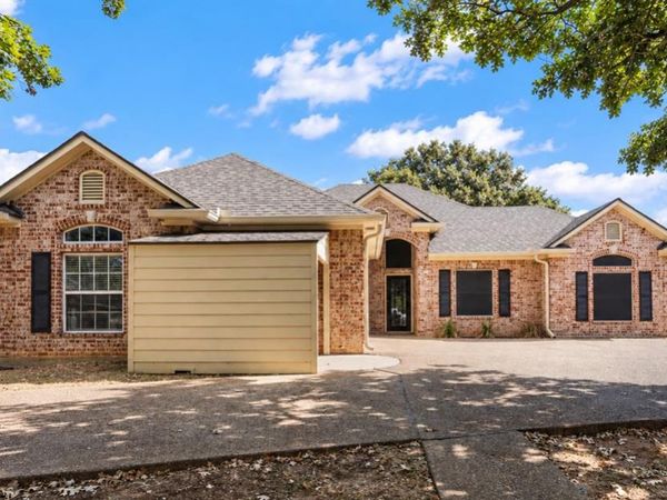 10124 Cougar Ridge Parkway, Waco, TX 76708