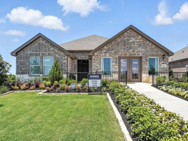 187 Charismatic Road , Waxahachie, TX 75165
