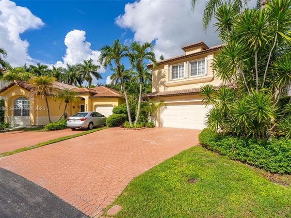 5380 NW 113th Pl , Doral, FL 33178