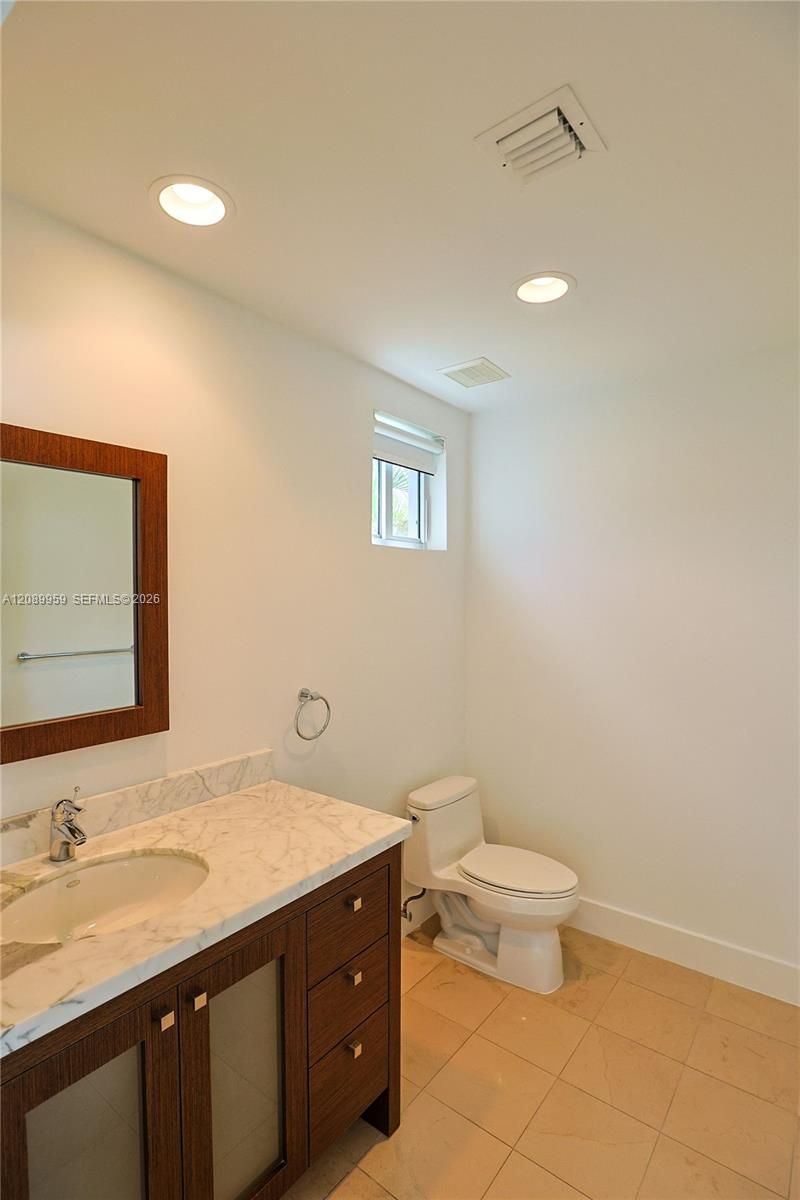 7520 SW 59th Pl, Unit 4D, South Miami, FL 33143 Photo