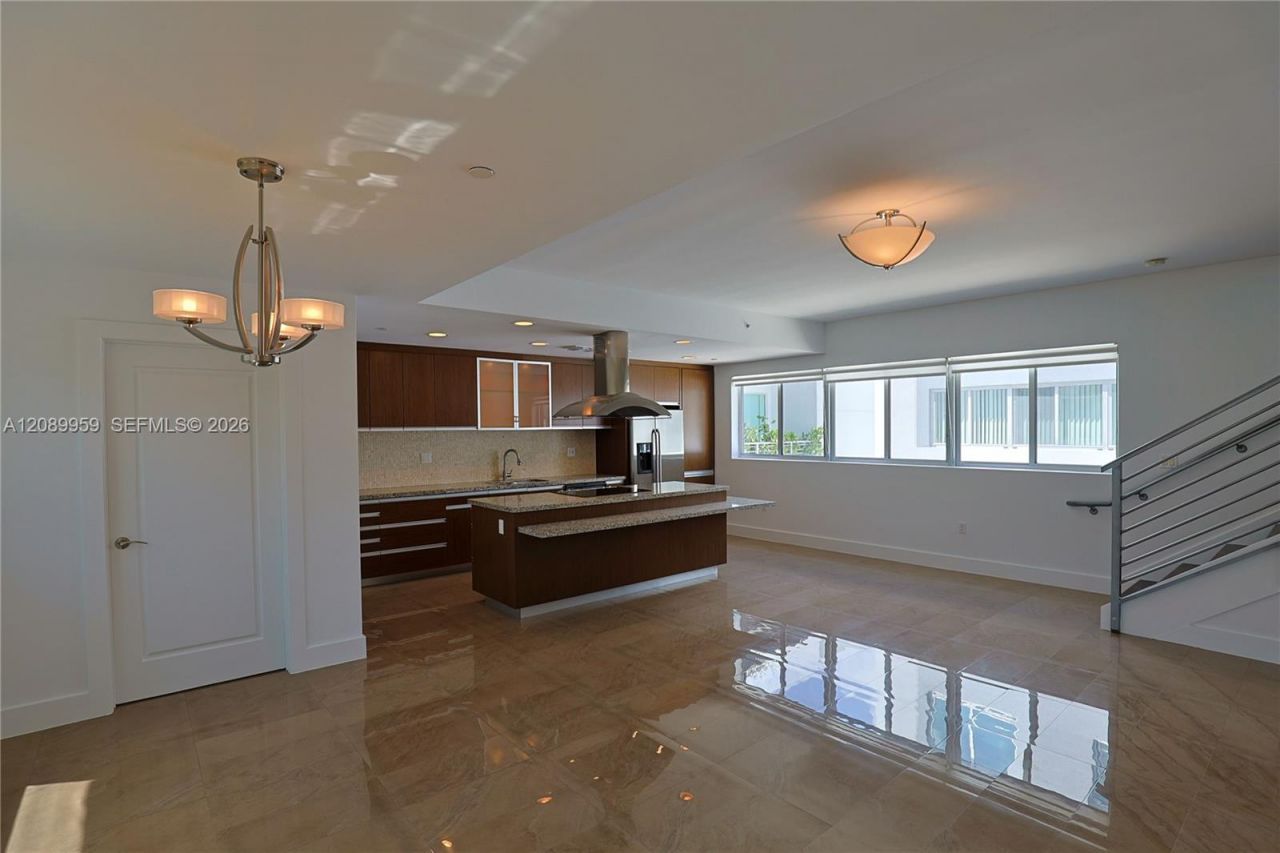 7520 SW 59th Pl, Unit 4D, South Miami, FL 33143 Photo