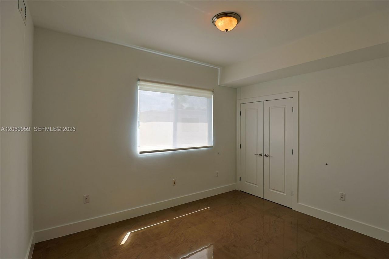 7520 SW 59th Pl, Unit 4D, South Miami, FL 33143 Photo