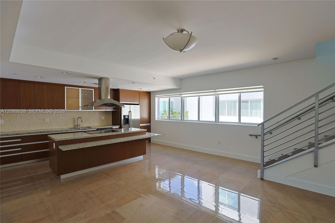 7520 SW 59th Pl, Unit 4D, South Miami, FL 33143 Photo