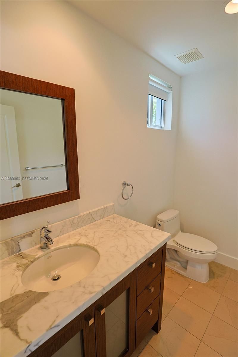 7520 SW 59th Pl, Unit 4D, South Miami, FL 33143 Photo