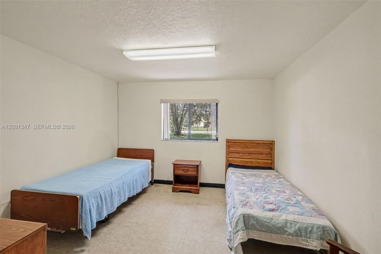 151 S Missouri St , La Belle, FL 33935 Photo