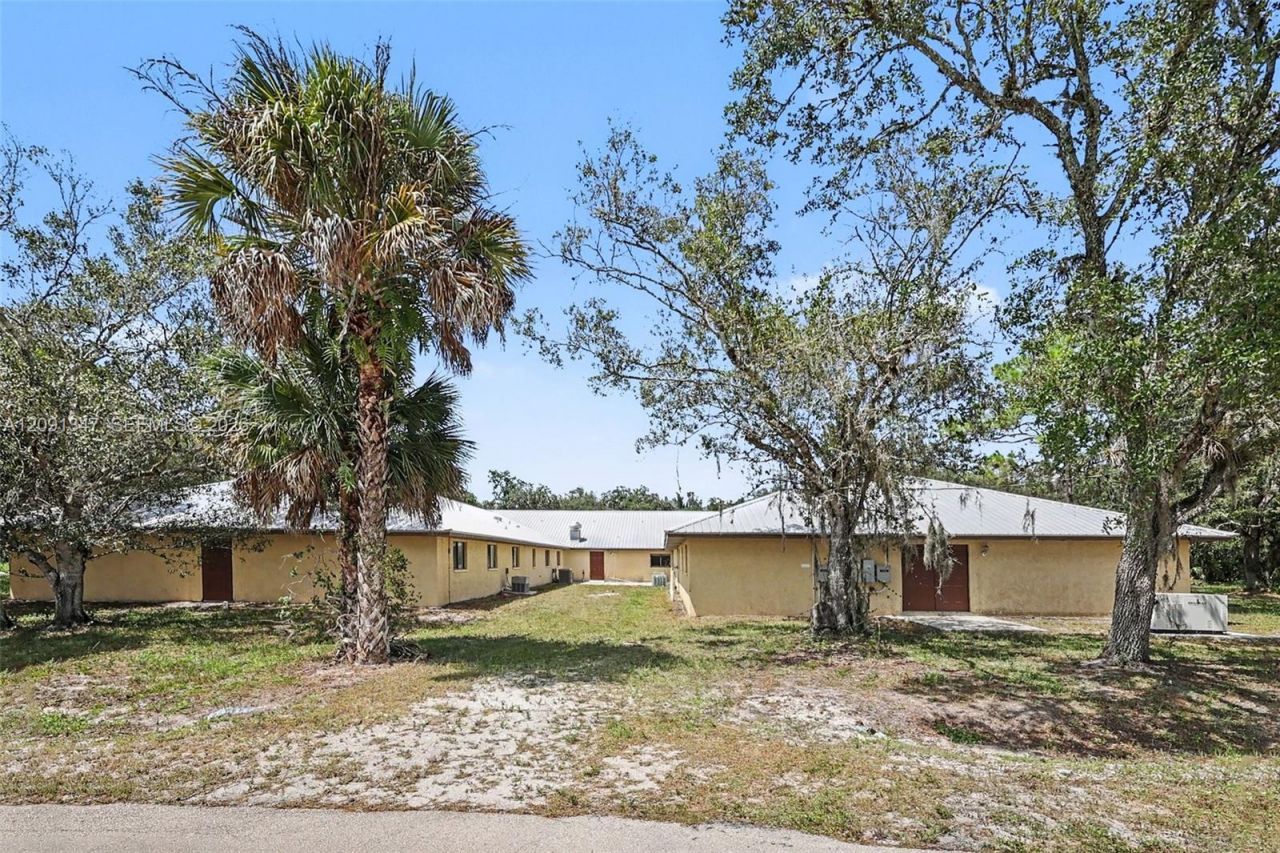 151 S Missouri St , La Belle, FL 33935 Photo