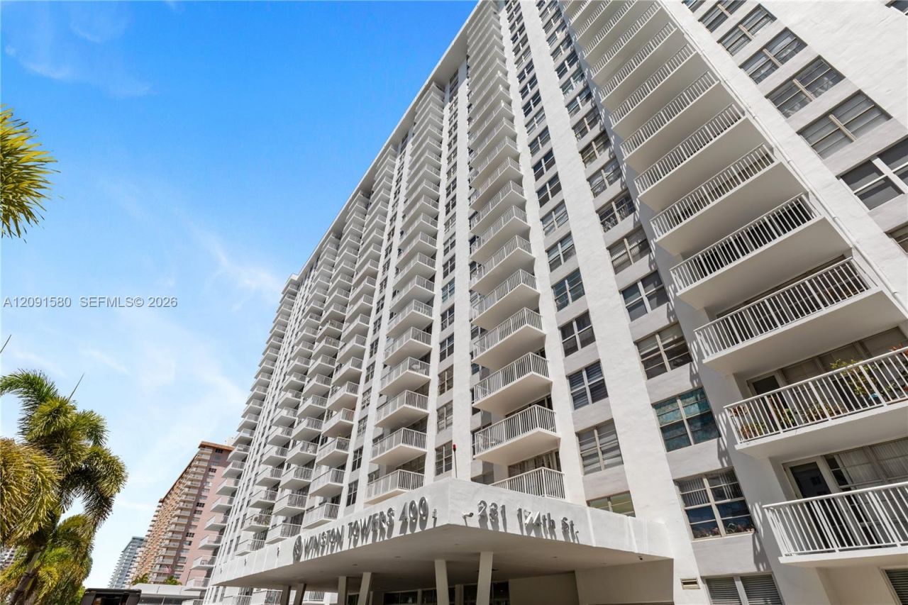 231 174th St, Unit 2106, Sunny Isles Beach, FL 33160 Photo