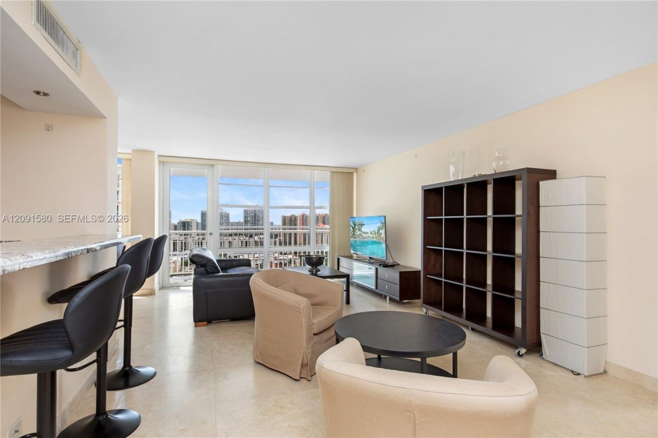 231 174th St, Unit 2106, Sunny Isles Beach, FL 33160 Photo