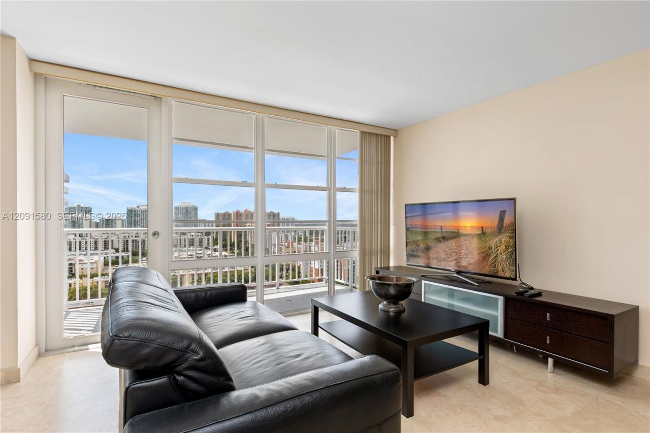 231 174th St, Unit 2106, Sunny Isles Beach, FL 33160 Photo