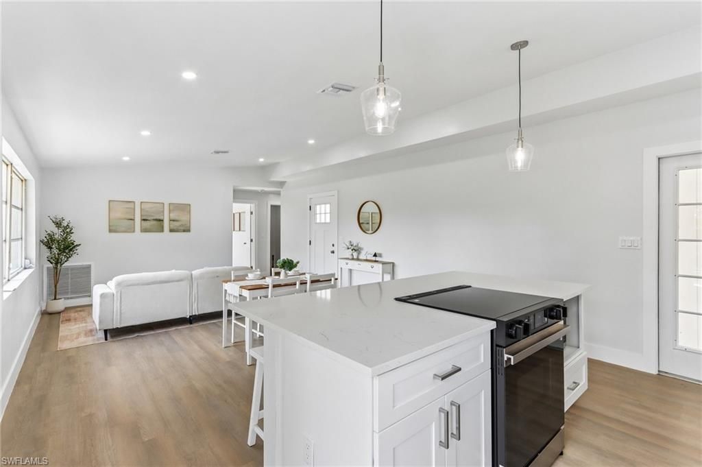 2124 Sunrise Blvd, Fort Myers, FL 33907 Photo