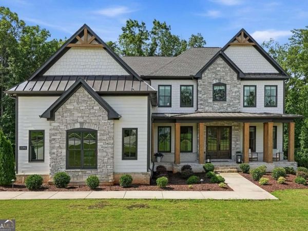 13390 Bishops Court, Roswell, GA 30075