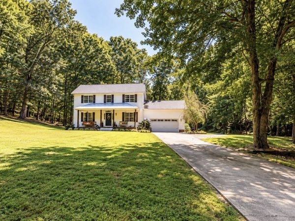 356 Woodland Hills Rd , Erin, TN 37061