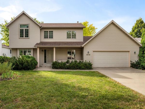 2616 39th Avenue S, Fargo, ND 58104