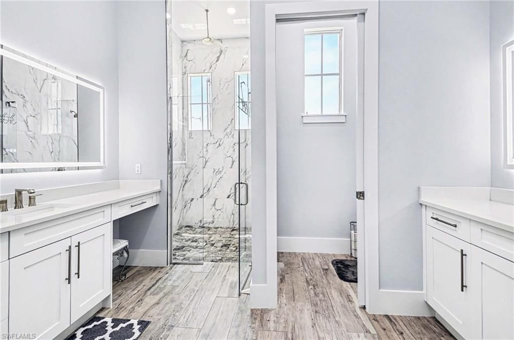 62 Dolphin Cir , Naples, FL 34113 Photo