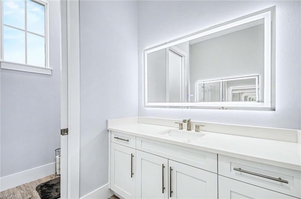 62 Dolphin Cir , Naples, FL 34113 Photo