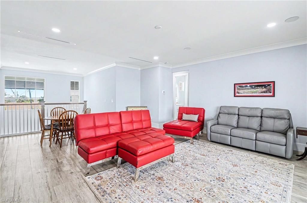 62 Dolphin Cir , Naples, FL 34113 Photo