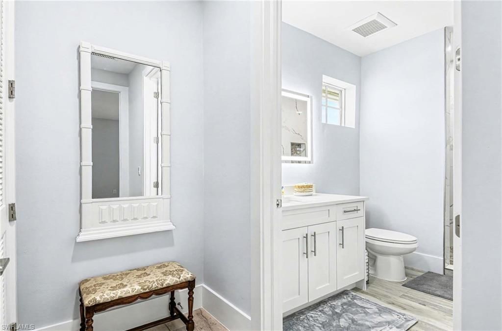 62 Dolphin Cir , Naples, FL 34113 Photo