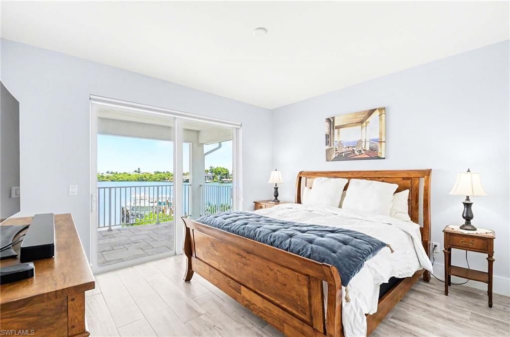 62 Dolphin Cir , Naples, FL 34113 Photo