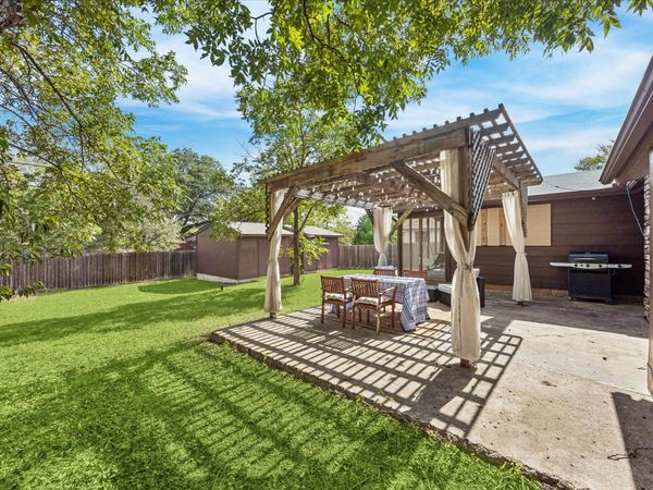908 Riddlewood DR, Austin, TX 78753