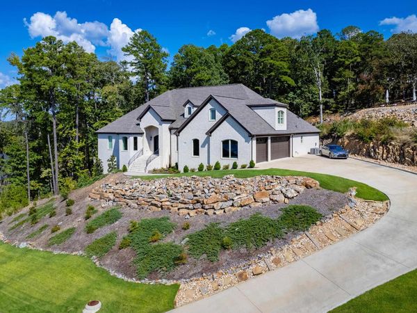 18 Falstone Drive, Little Rock, AR 72223