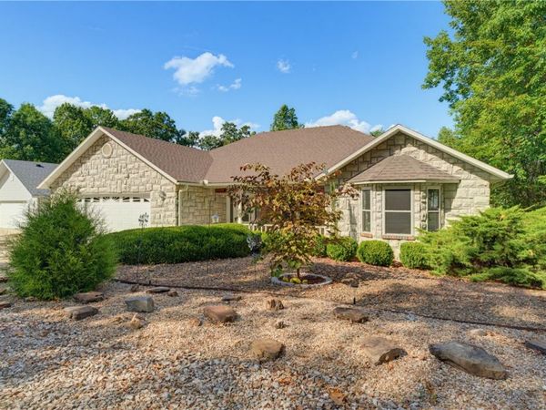 3 Grier Drive , Bella Vista, AR 72715