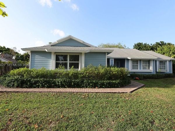 14871 SW 156th St , Miami, FL 33187